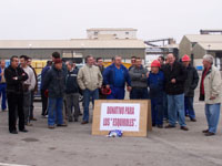 Los trabajadores de las Salinas de Torrevieja durante su paro
